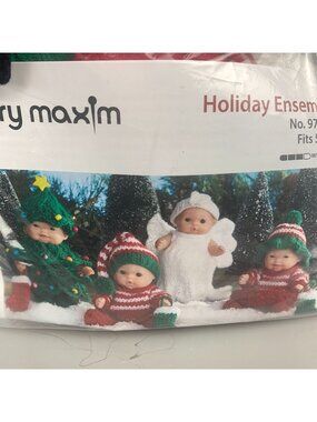 Mary Maxim Holiday Ensemble Christmas Knitting Kit 97361N for 5 Inch Dolls